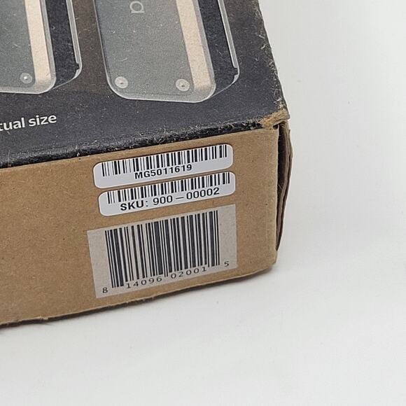 goTenna Mesh Set Off-Grid SMS And GPS Devices Blue and Green Set New, open box - Picture 3 of 11